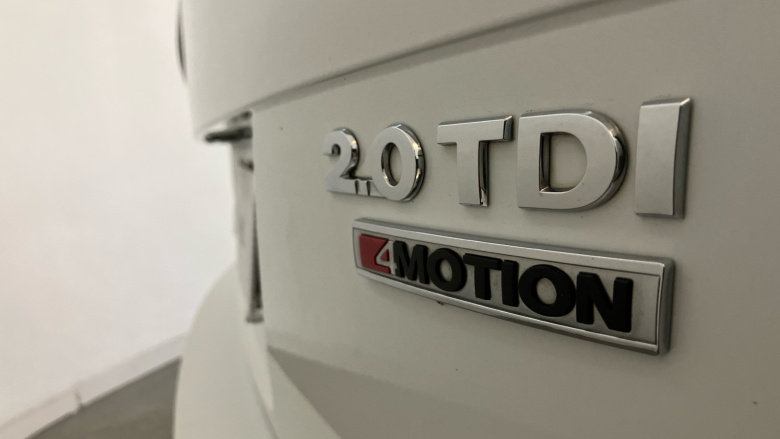 Volkswagen Tiguan 2.0 TDi 150 4Motion R-Line 5dr DSG Diesel Estate